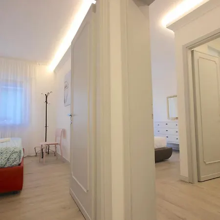 Case Vr Garda Che Apartamento *
