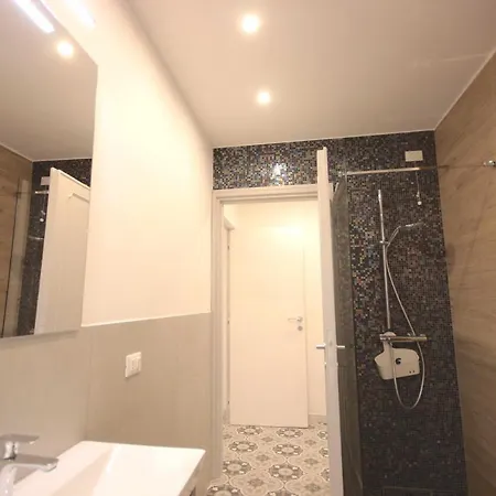 Case Vr Garda Che Apartamento *